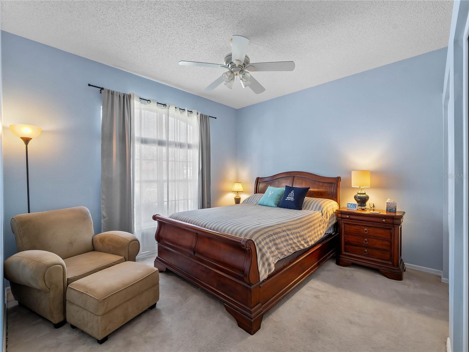 Image 36 of 60 For 4494 Del Sol Boulevard S