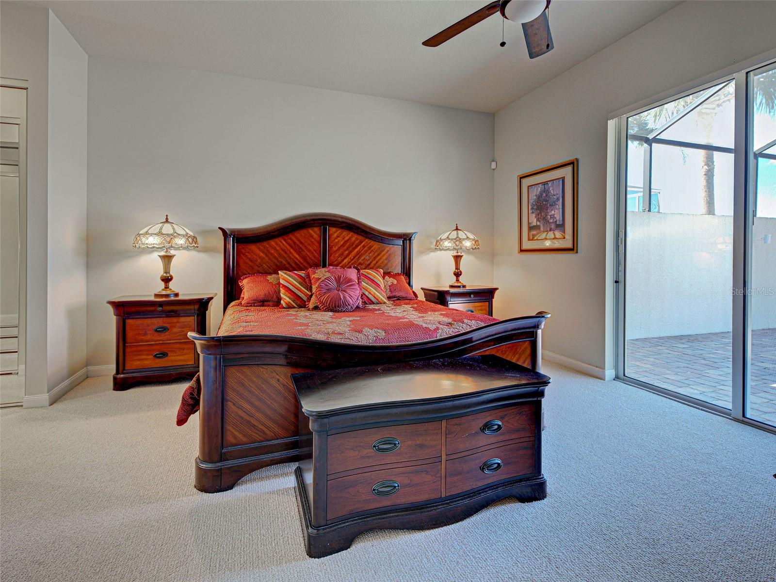 Image 22 of 85 For 19267 Kirella Street