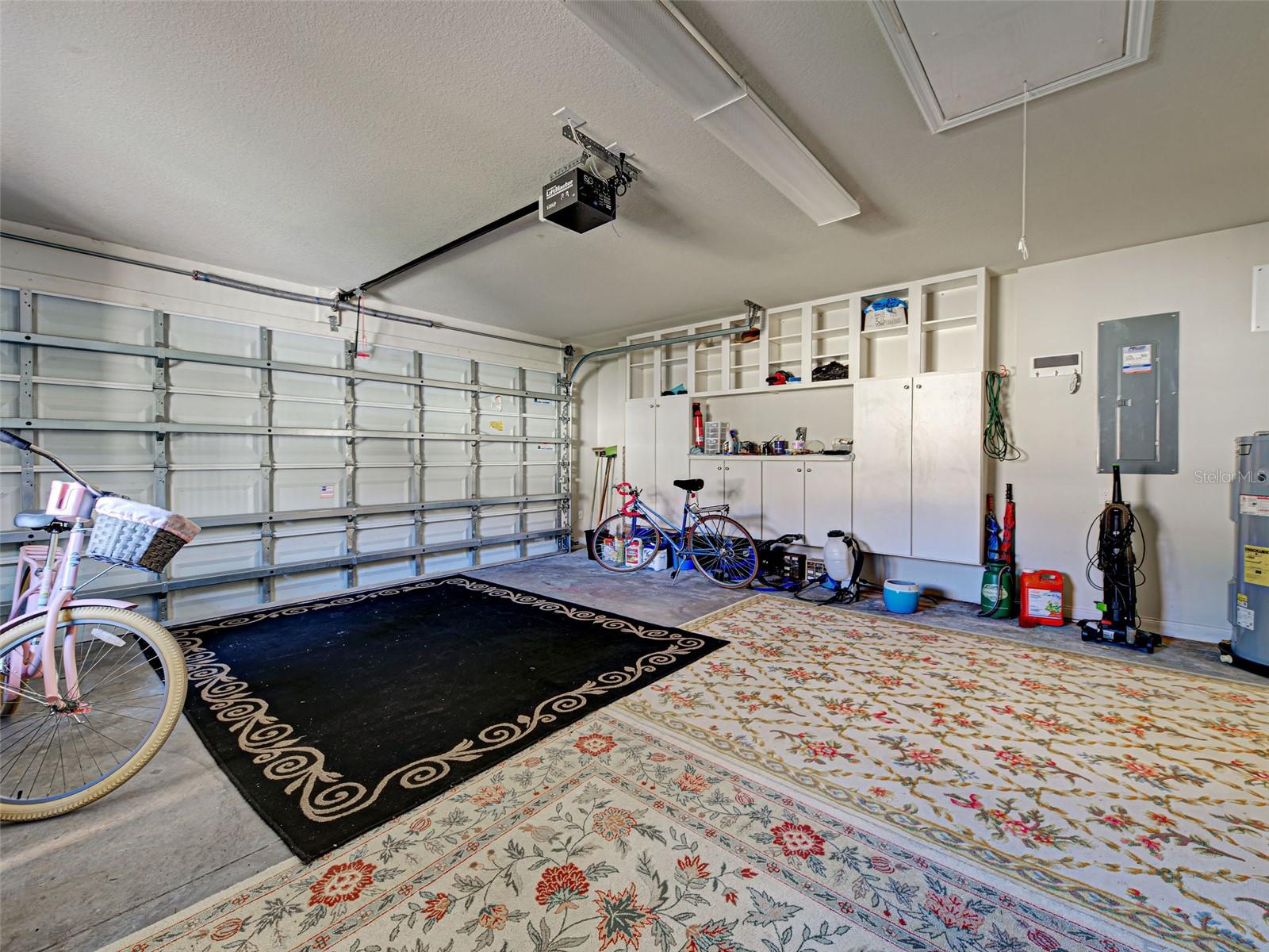 Image 37 of 85 For 19267 Kirella Street