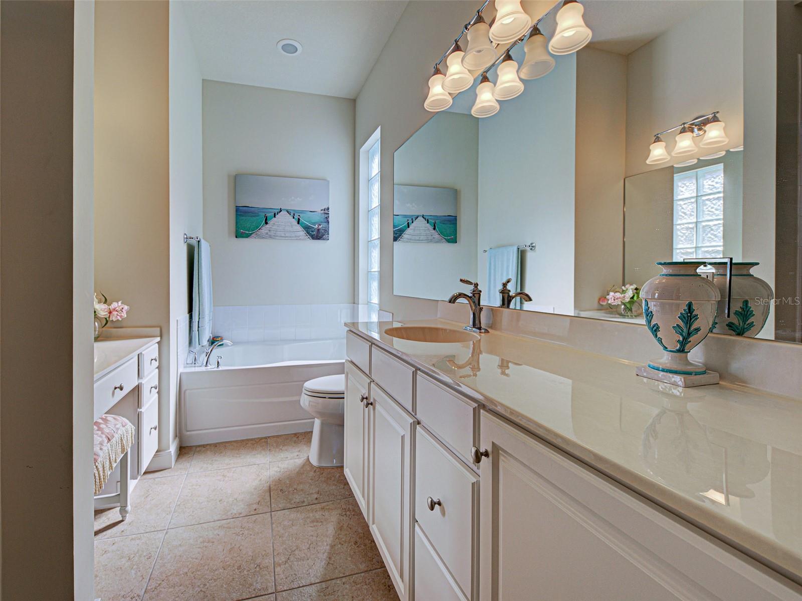 Image 45 of 85 For 19267 Kirella Street