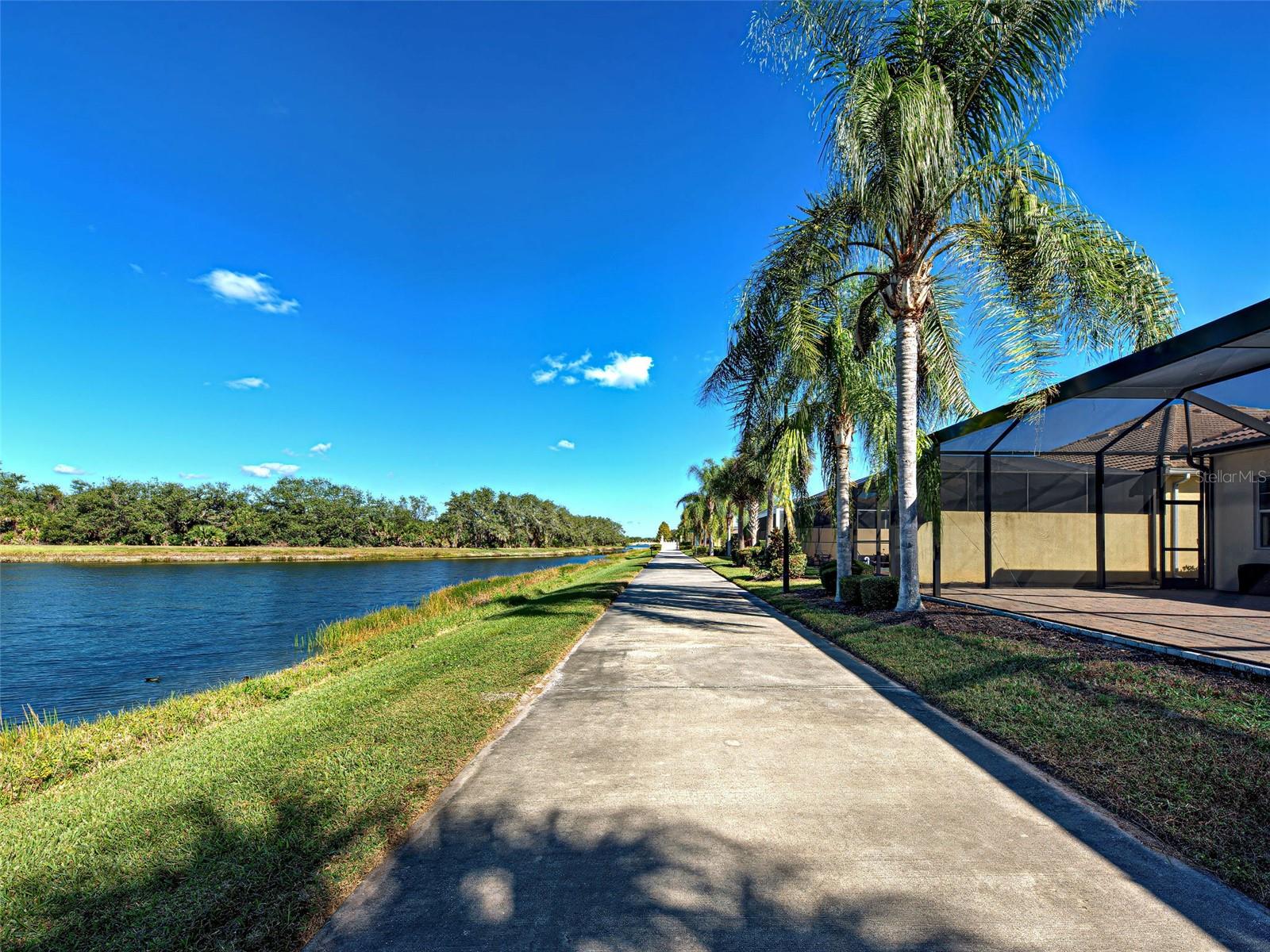 Image 54 of 85 For 19267 Kirella Street