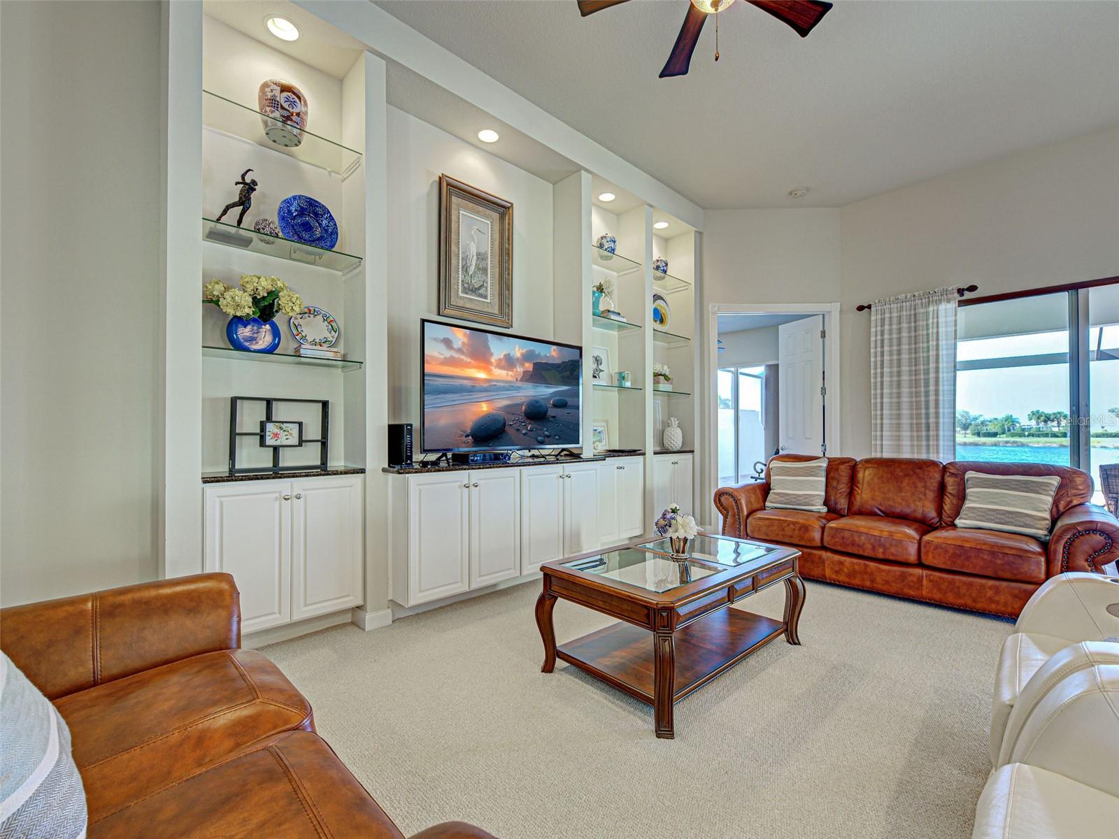 Image 7 of 85 For 19267 Kirella Street