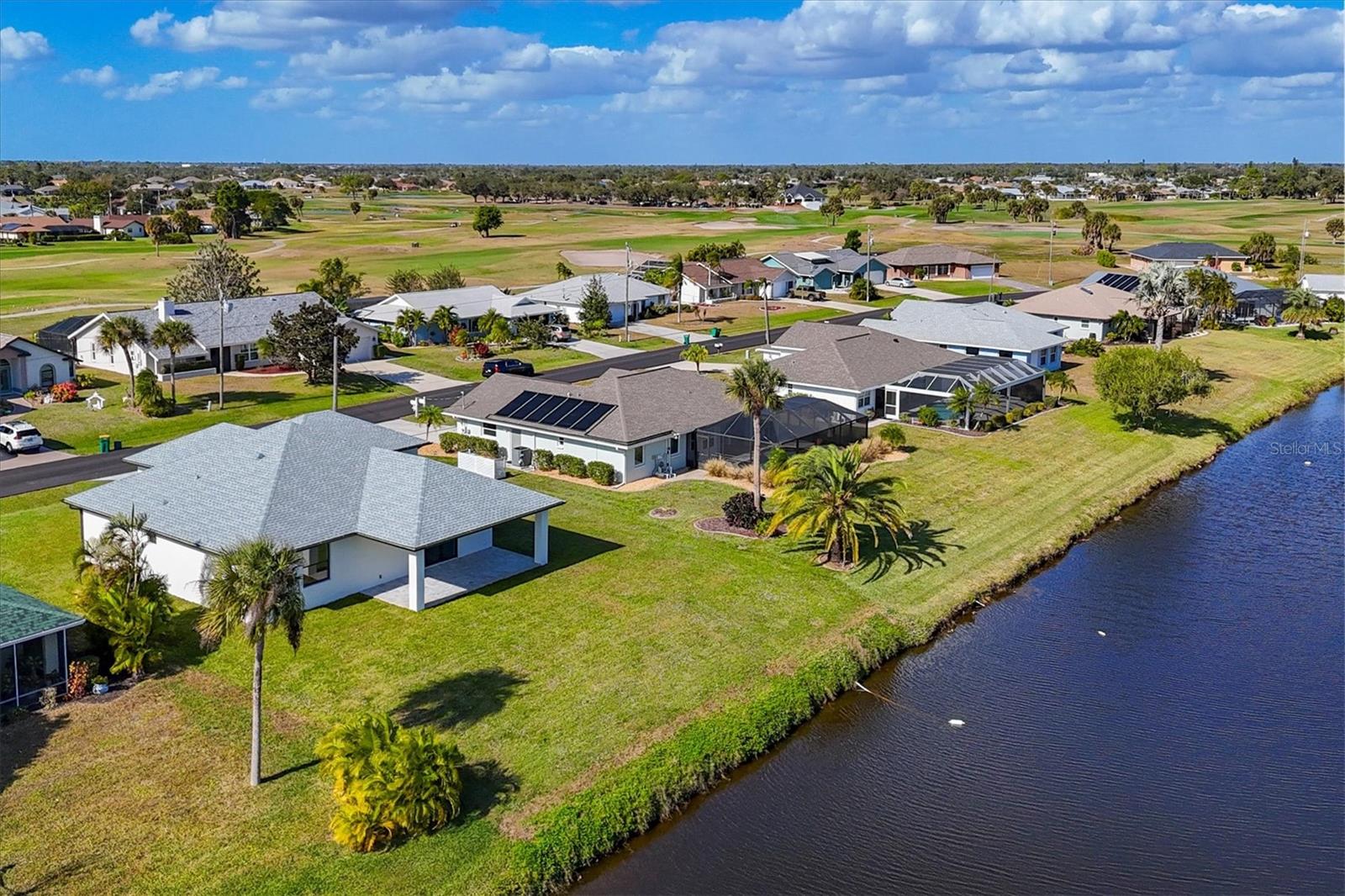 Image 2 of 36 For 9 Bunker Place