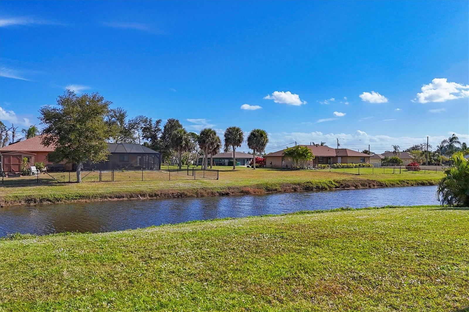 Image 32 of 36 For 9 Bunker Place