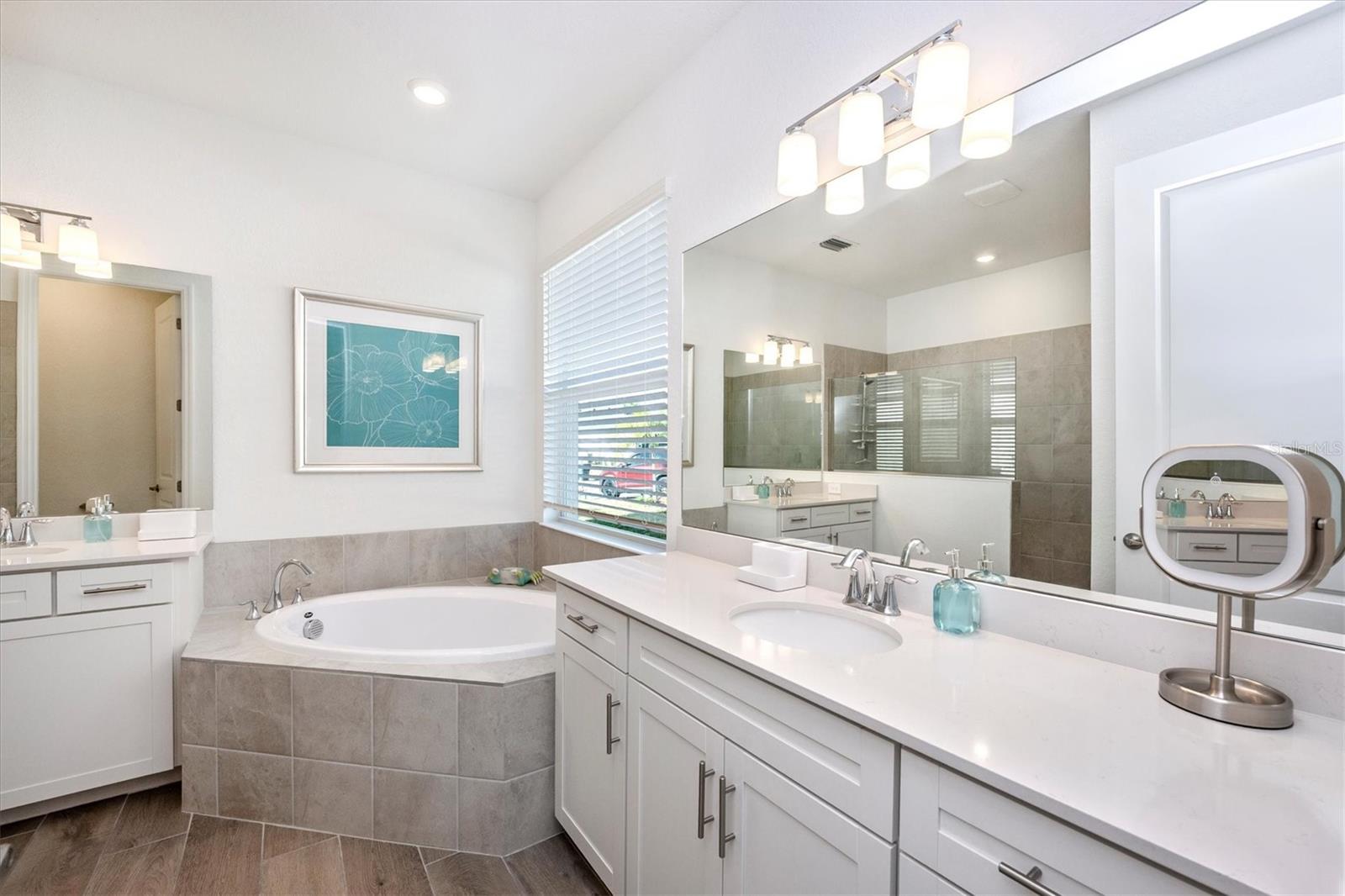 Image 30 of 98 For 12950 Tulum Loop