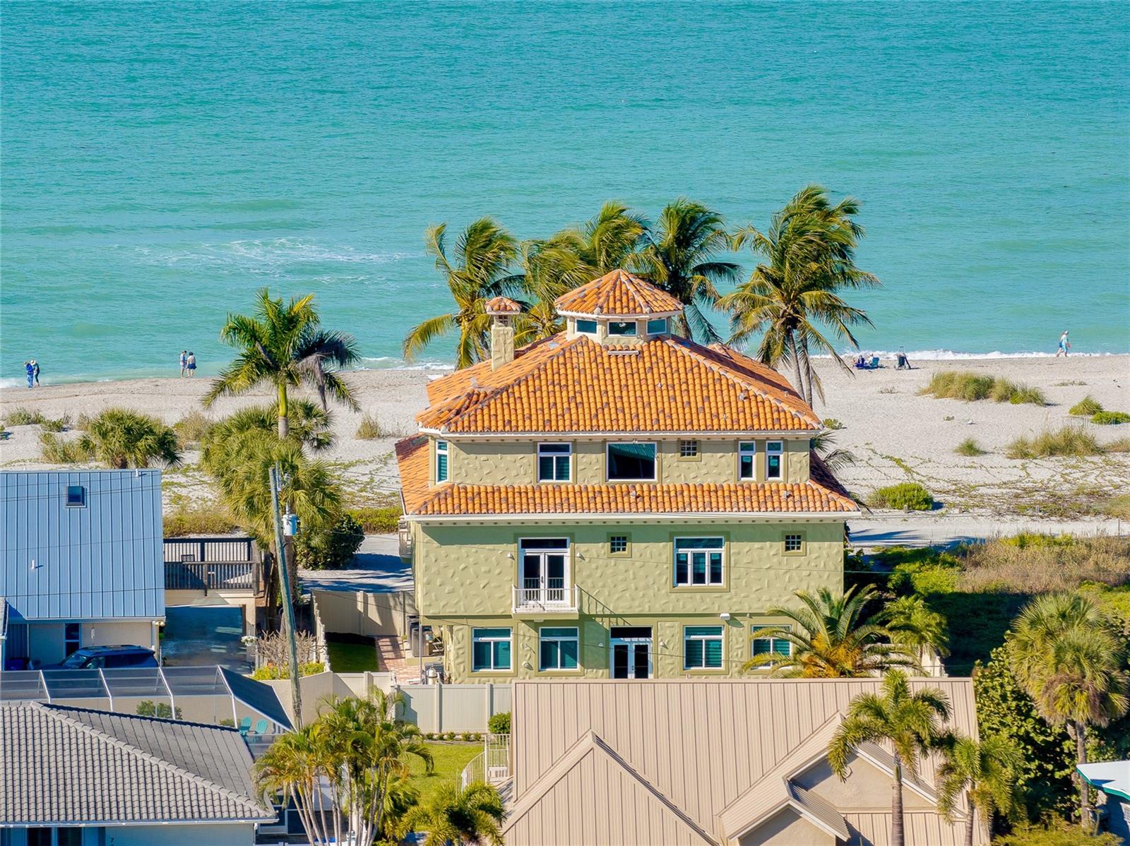 Image 64 of 90 For 213 The Esplanade S