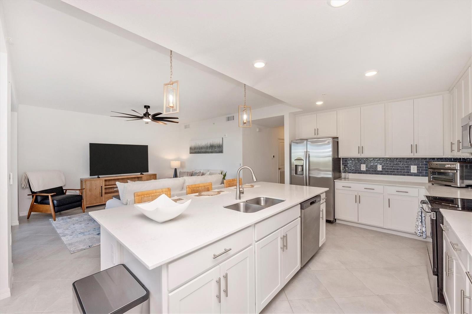 Image 11 of 99 For 17625 Opal Sand Drive 207