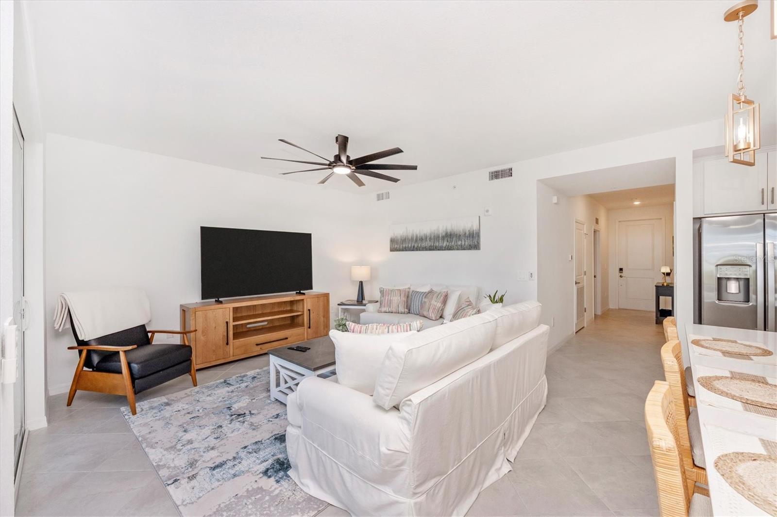 Image 23 of 99 For 17625 Opal Sand Drive 207