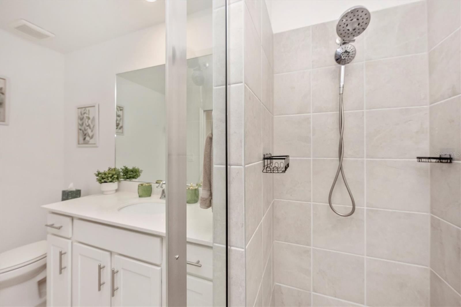 Image 29 of 99 For 17625 Opal Sand Drive 207