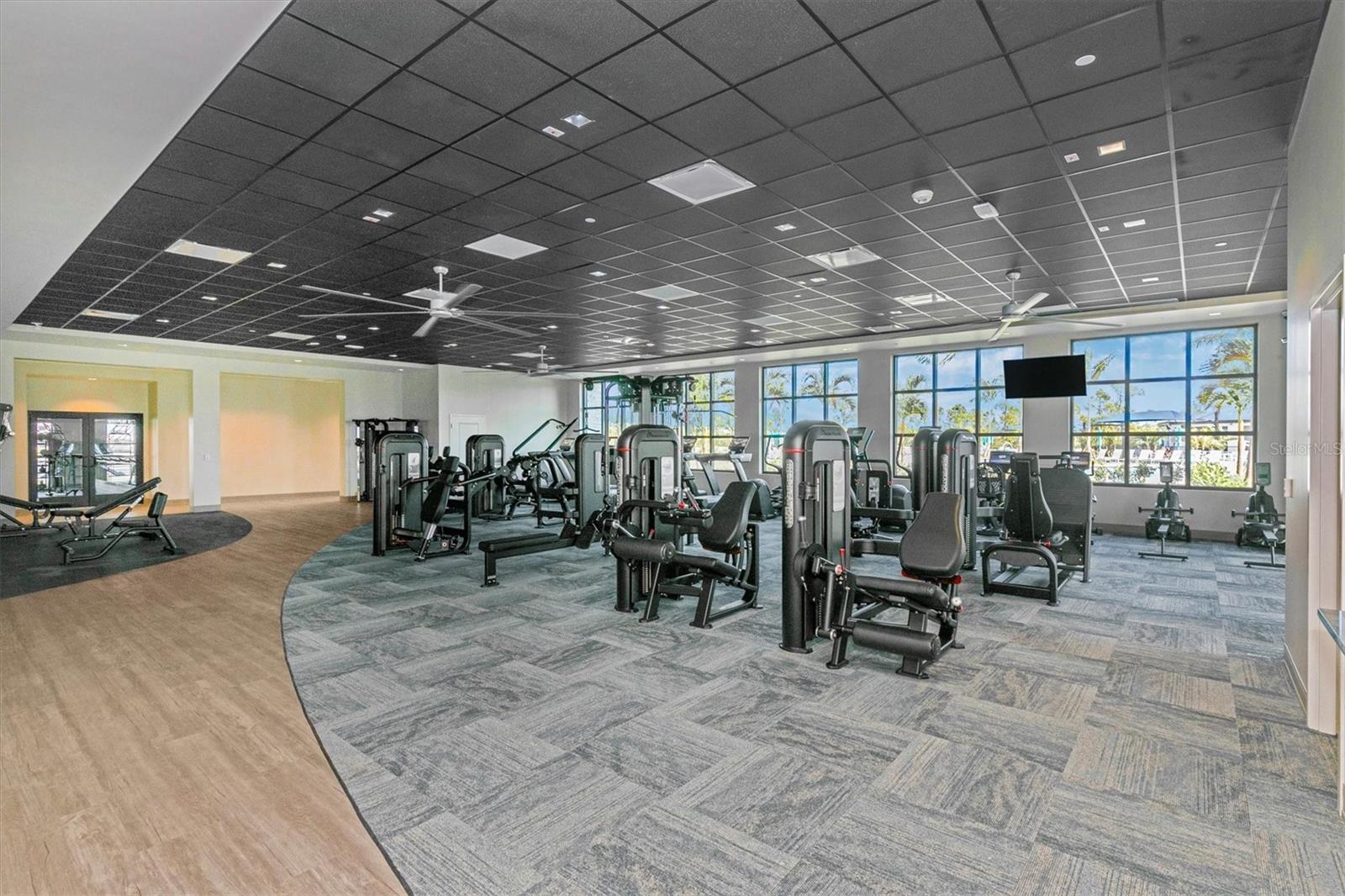 Image 62 of 99 For 17625 Opal Sand Drive 207