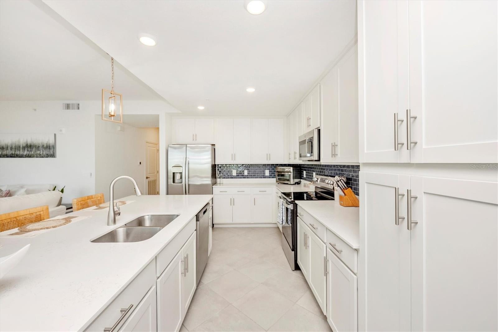 Image 7 of 99 For 17625 Opal Sand Drive 207