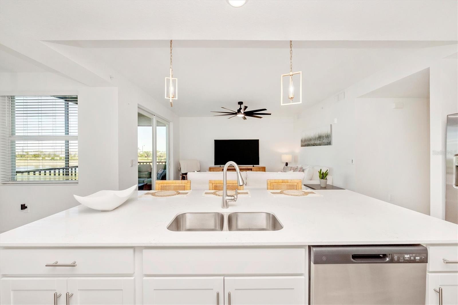 Image 8 of 99 For 17625 Opal Sand Drive 207