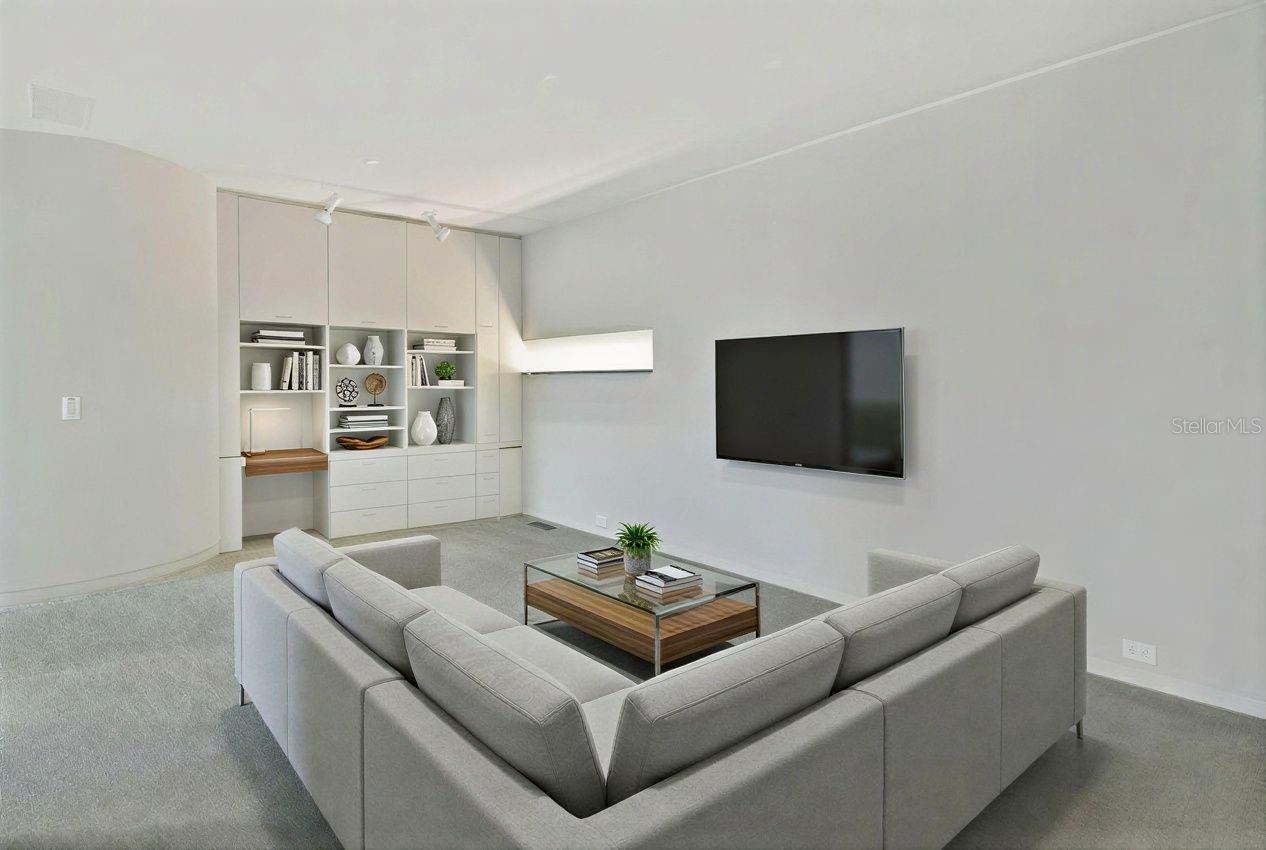 Image 10 of 90 For 713 El Dorado Drive