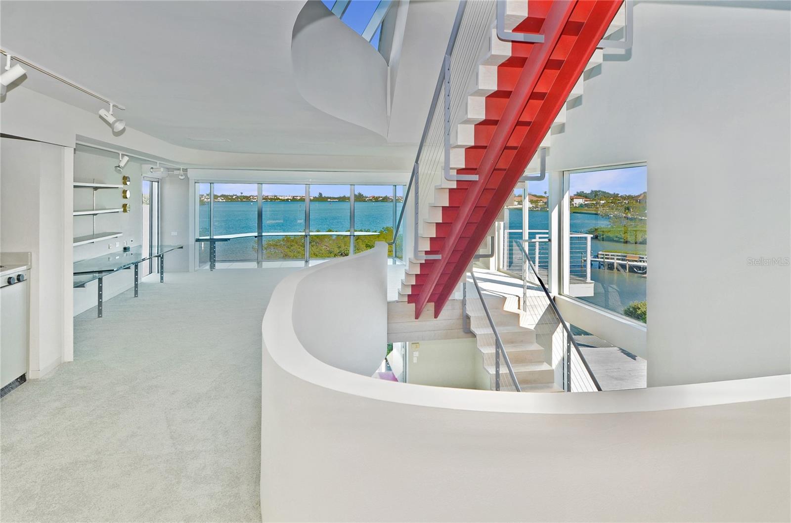 Image 11 of 90 For 713 El Dorado Drive