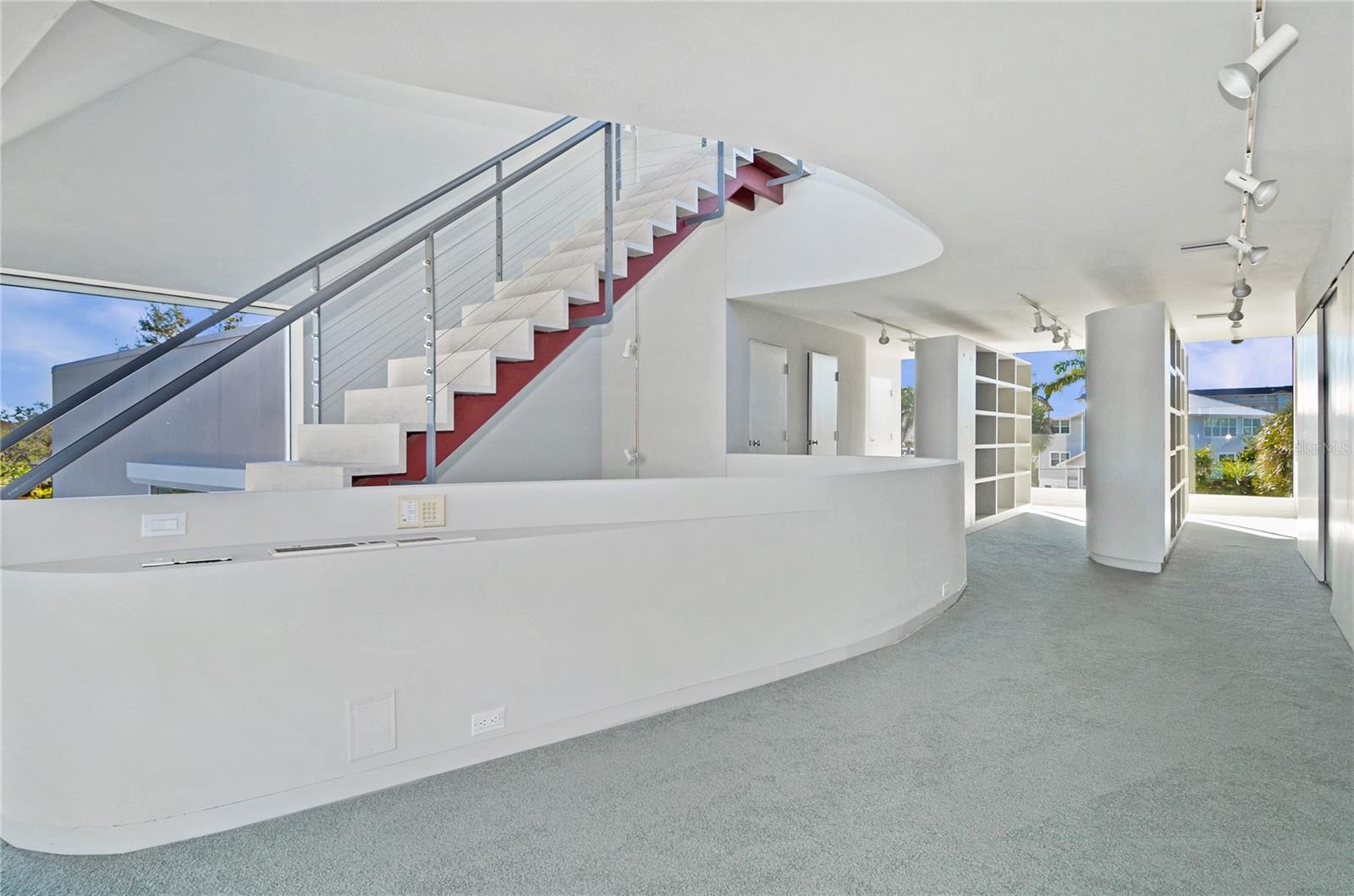 Image 13 of 90 For 713 El Dorado Drive