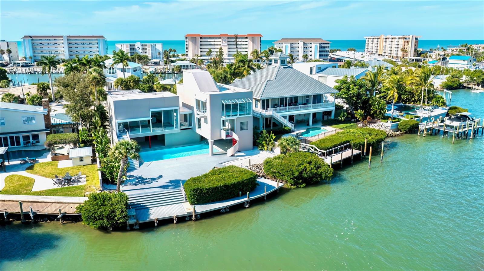 Image 2 of 90 For 713 El Dorado Drive