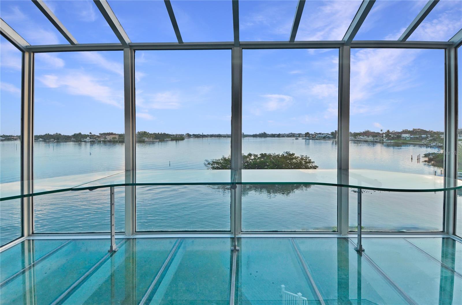 Image 32 of 90 For 713 El Dorado Drive