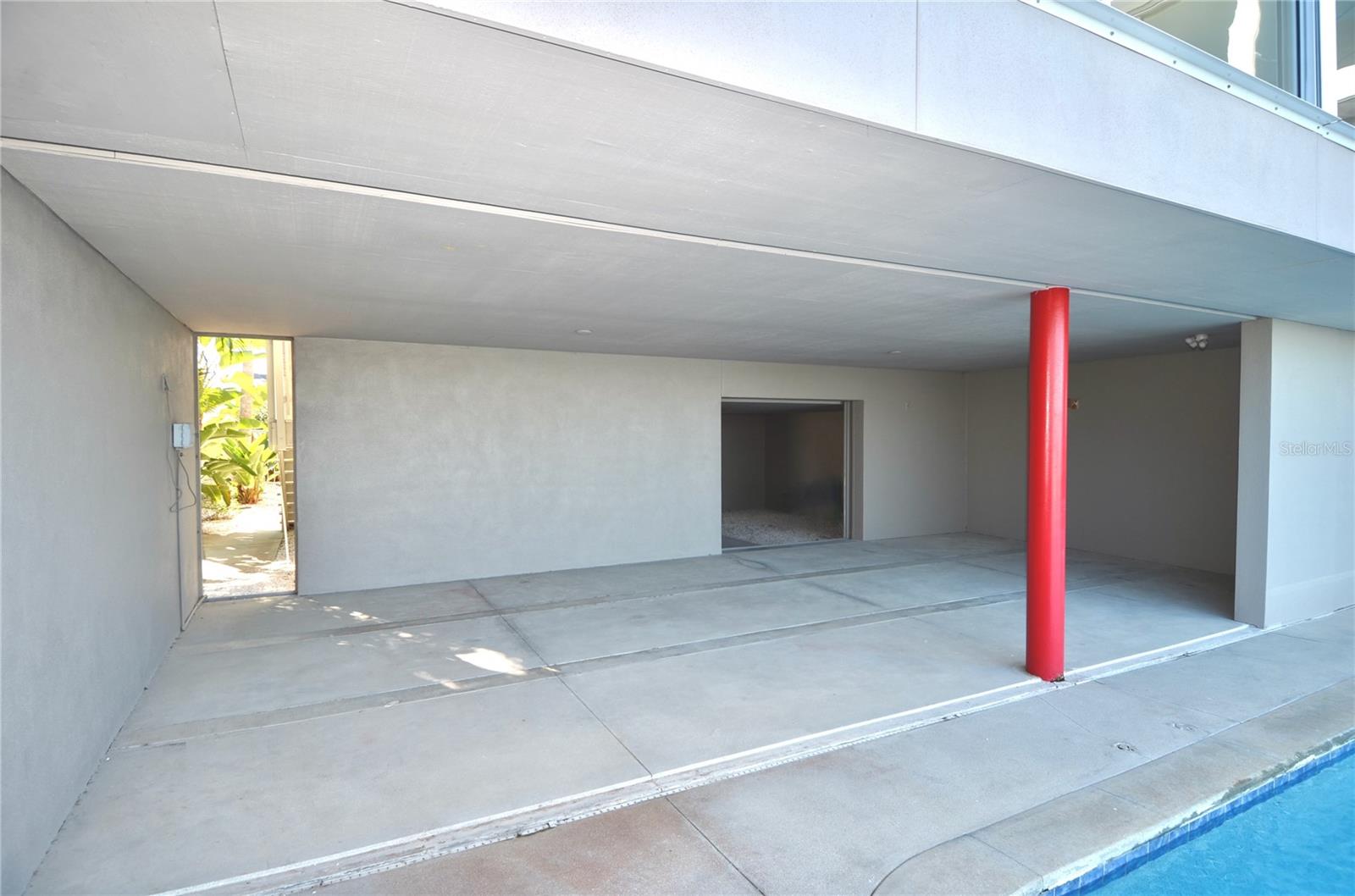 Image 47 of 90 For 713 El Dorado Drive