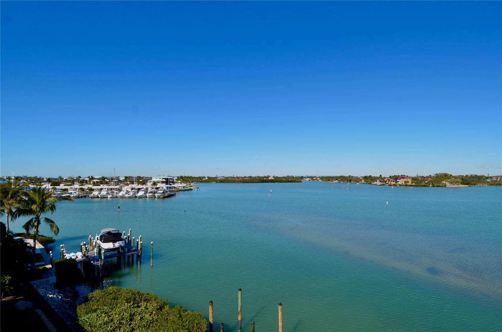 Image 52 of 90 For 713 El Dorado Drive