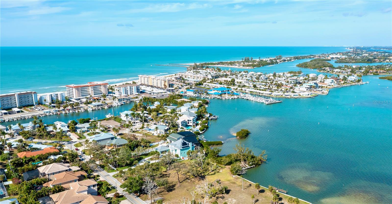 Image 61 of 90 For 713 El Dorado Drive