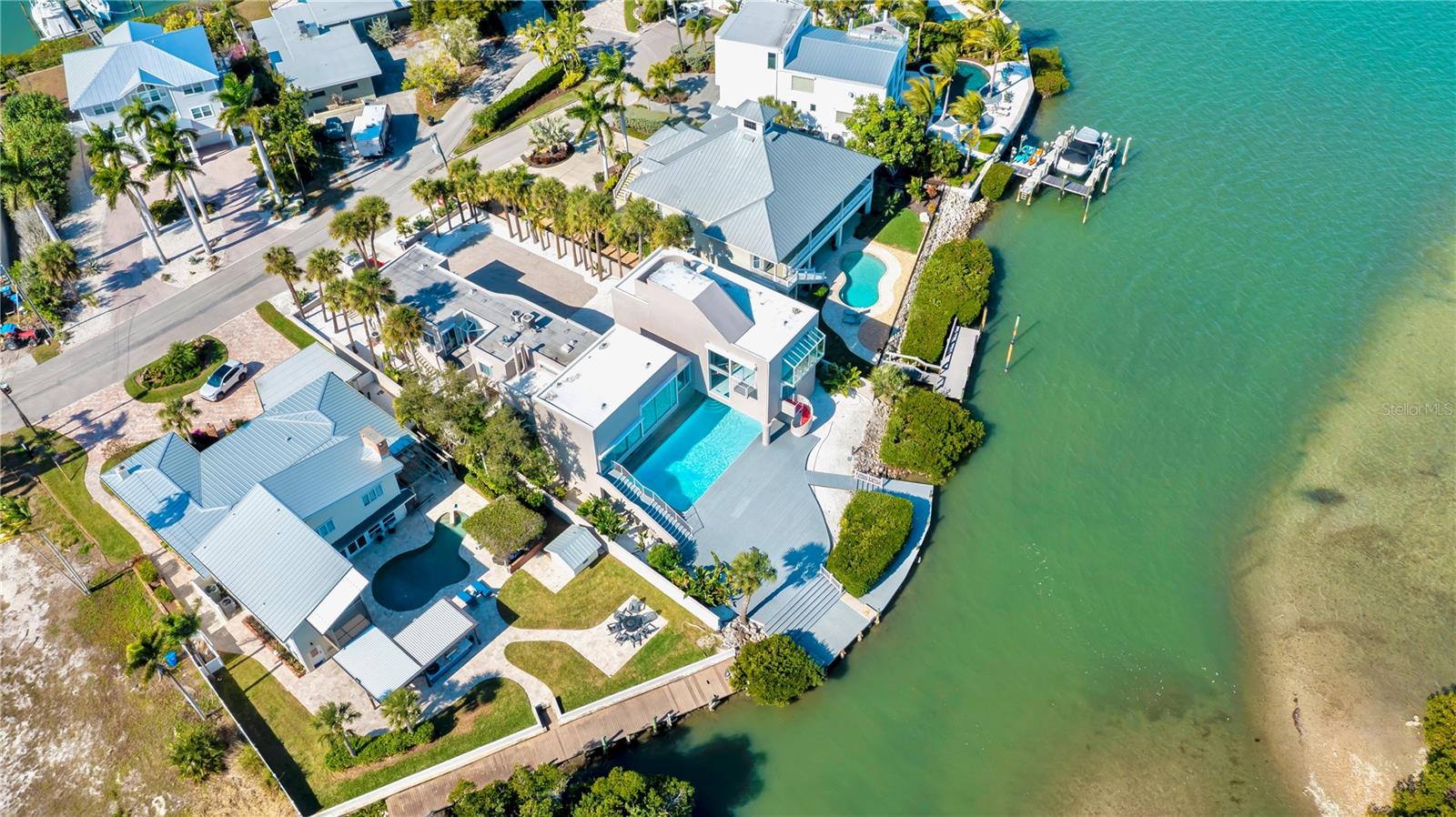 Image 66 of 90 For 713 El Dorado Drive