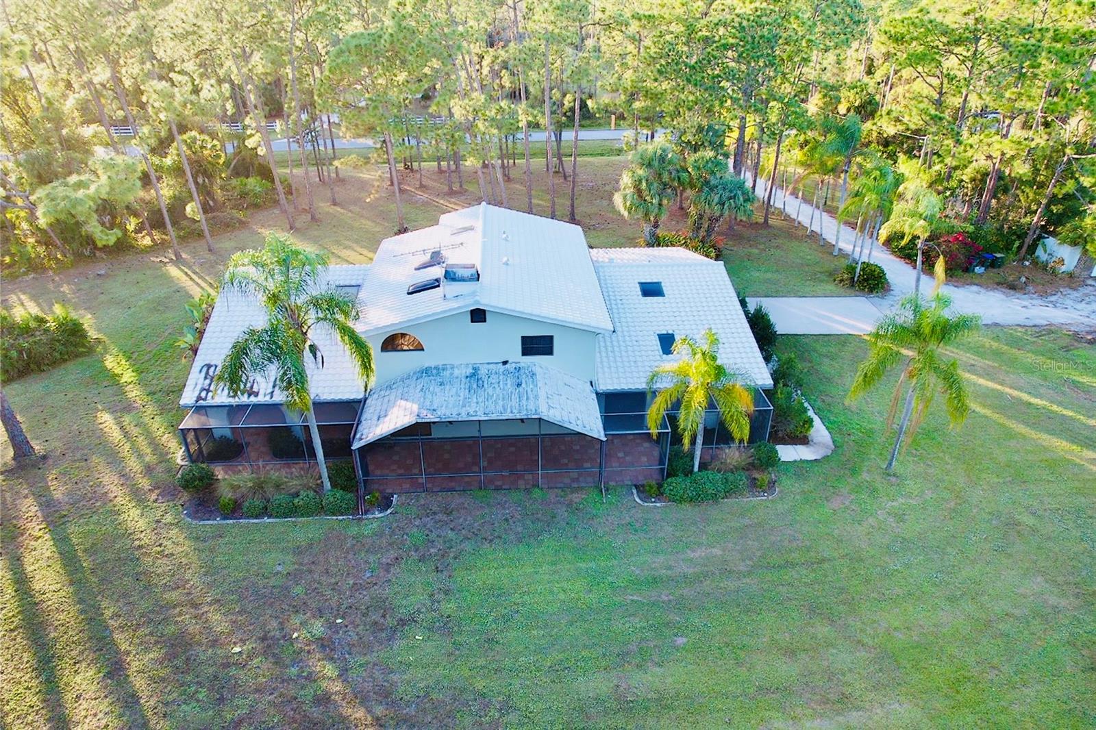 Image 8 of 89 For 6068 Tidwell Street