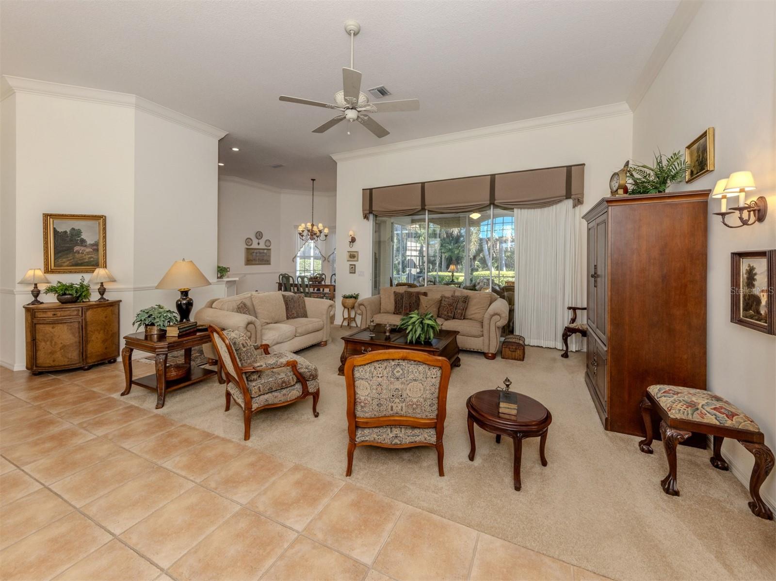 Listing photo id 3 for 764 Sawgrass Bridge Road