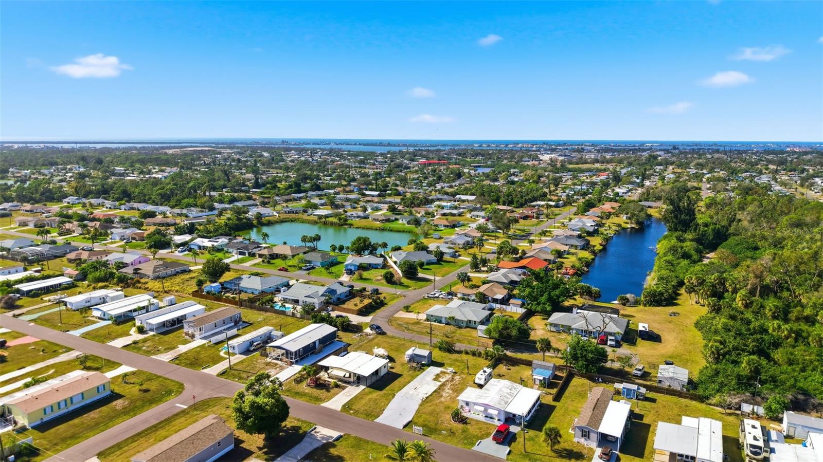 Image 2 of 14 For 1372 Ibis Drive