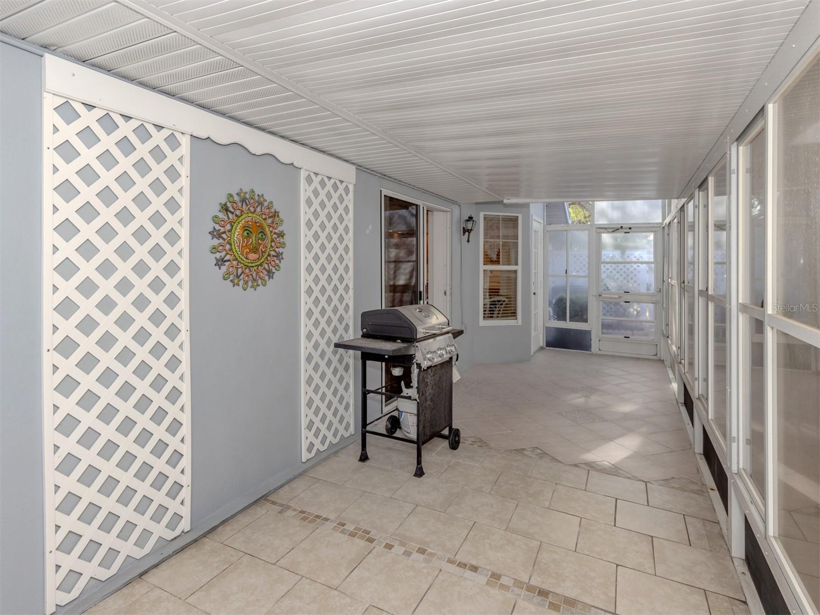 Image 26 of 44 For 561 Clubside Circle  58