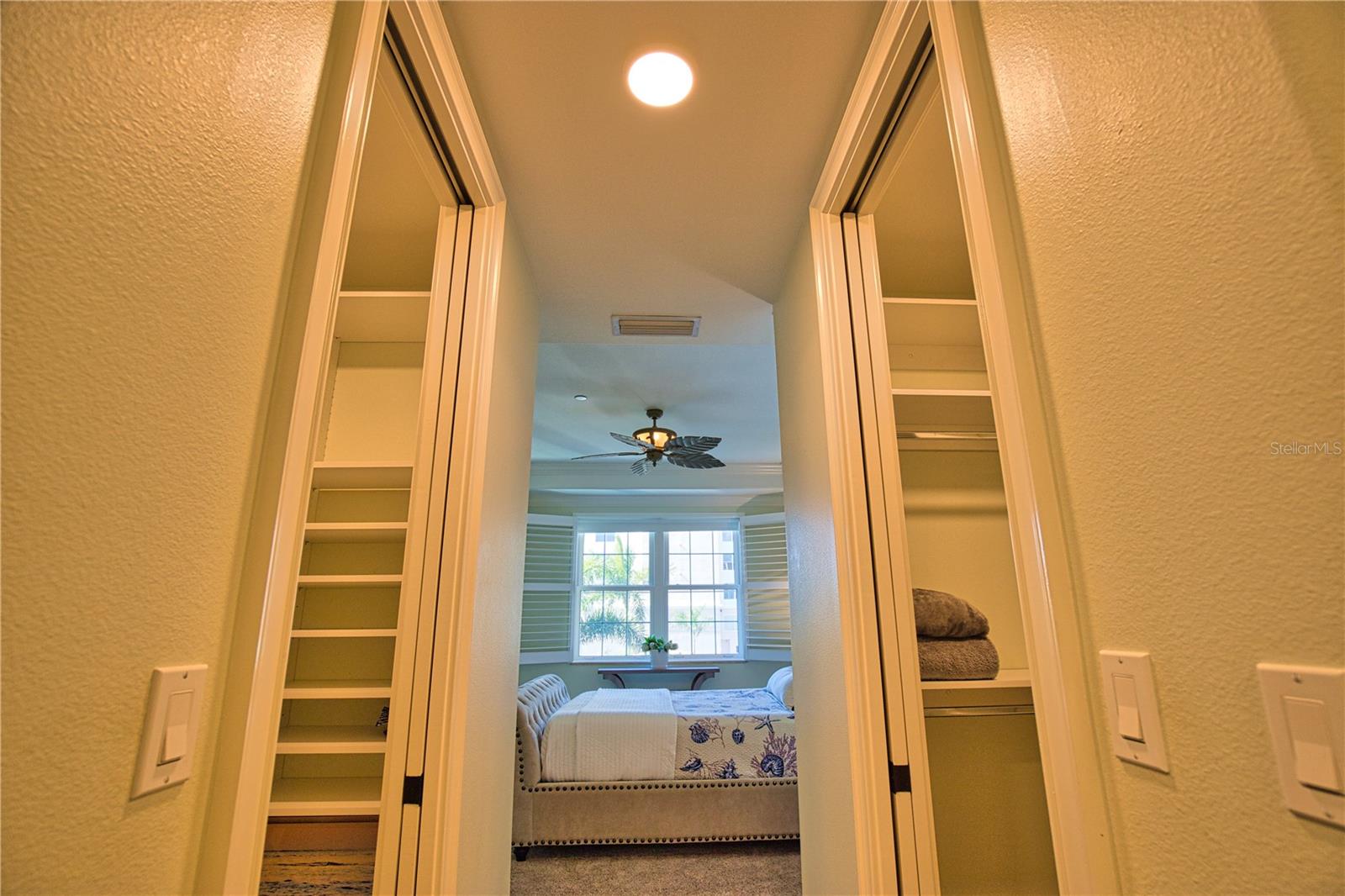 Image 16 of 42 For 830 The Esplanade N 201