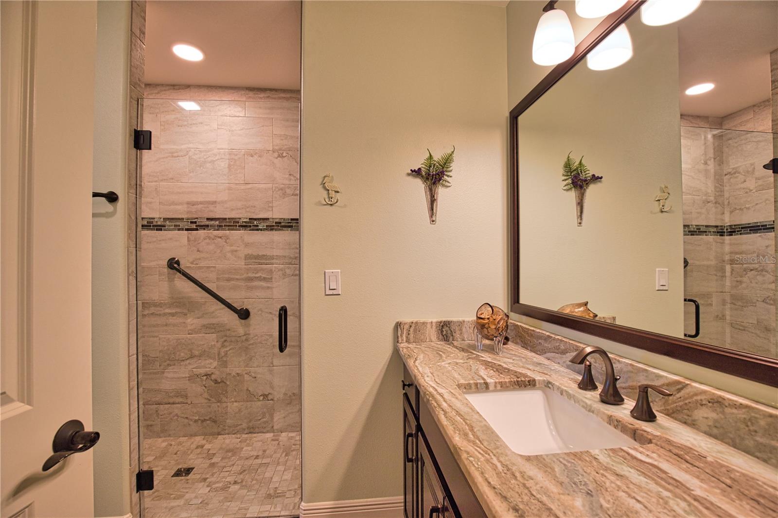 Image 28 of 42 For 830 The Esplanade N 201