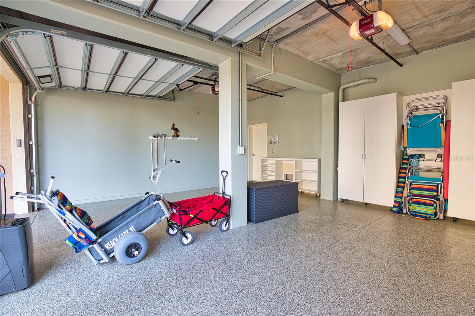 Image 35 of 42 For 830 The Esplanade N 201