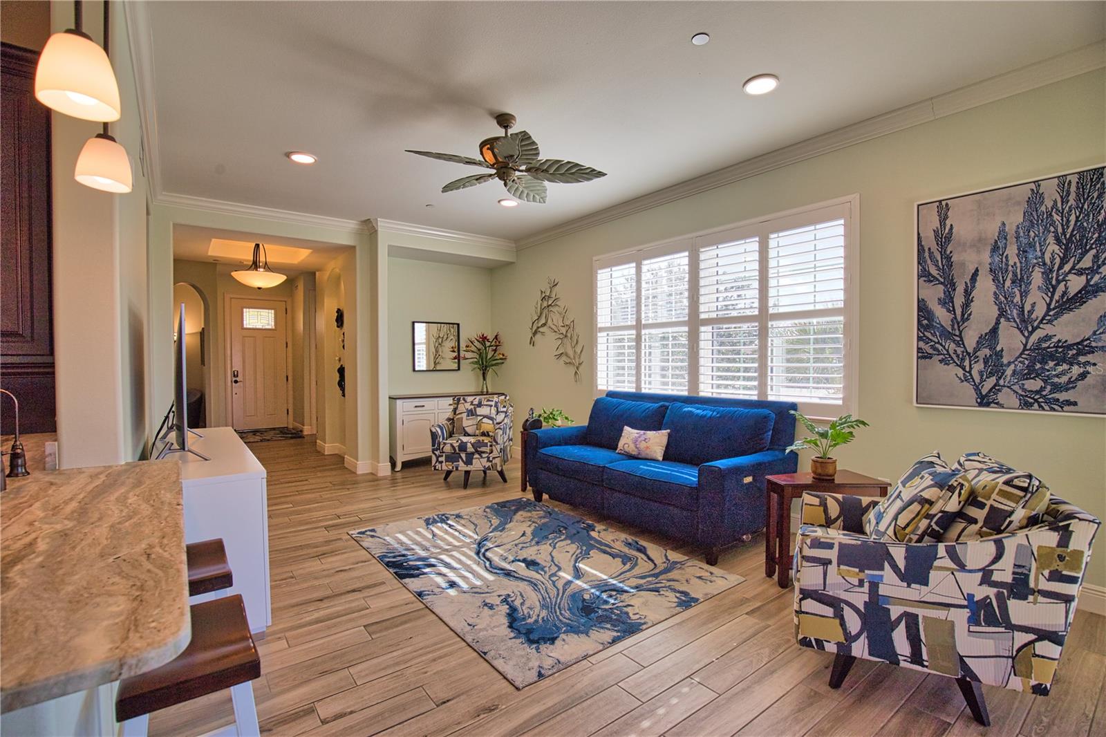 Image 7 of 42 For 830 The Esplanade N 201