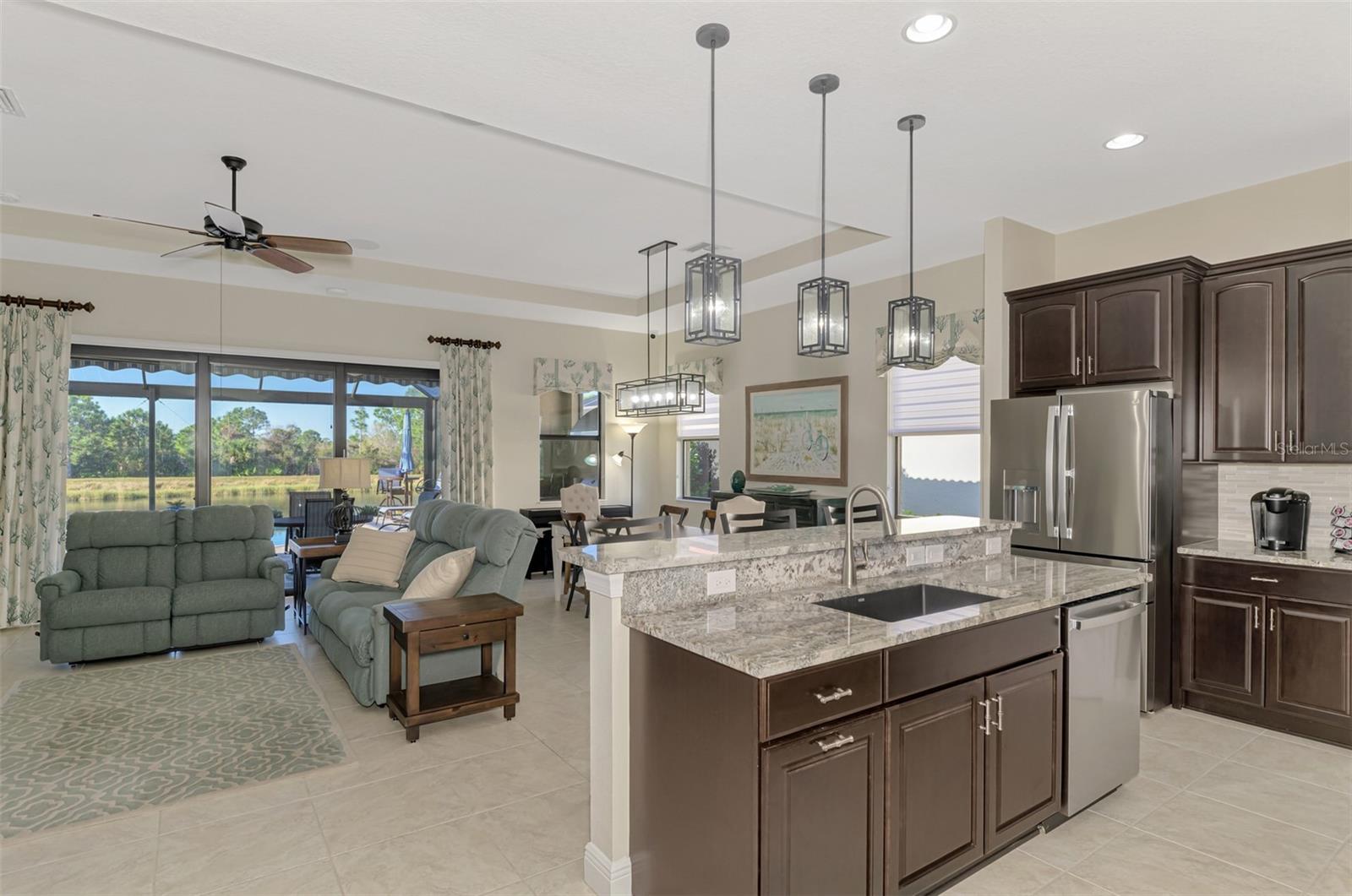 Image 15 of 60 For 10415 Medjool Drive