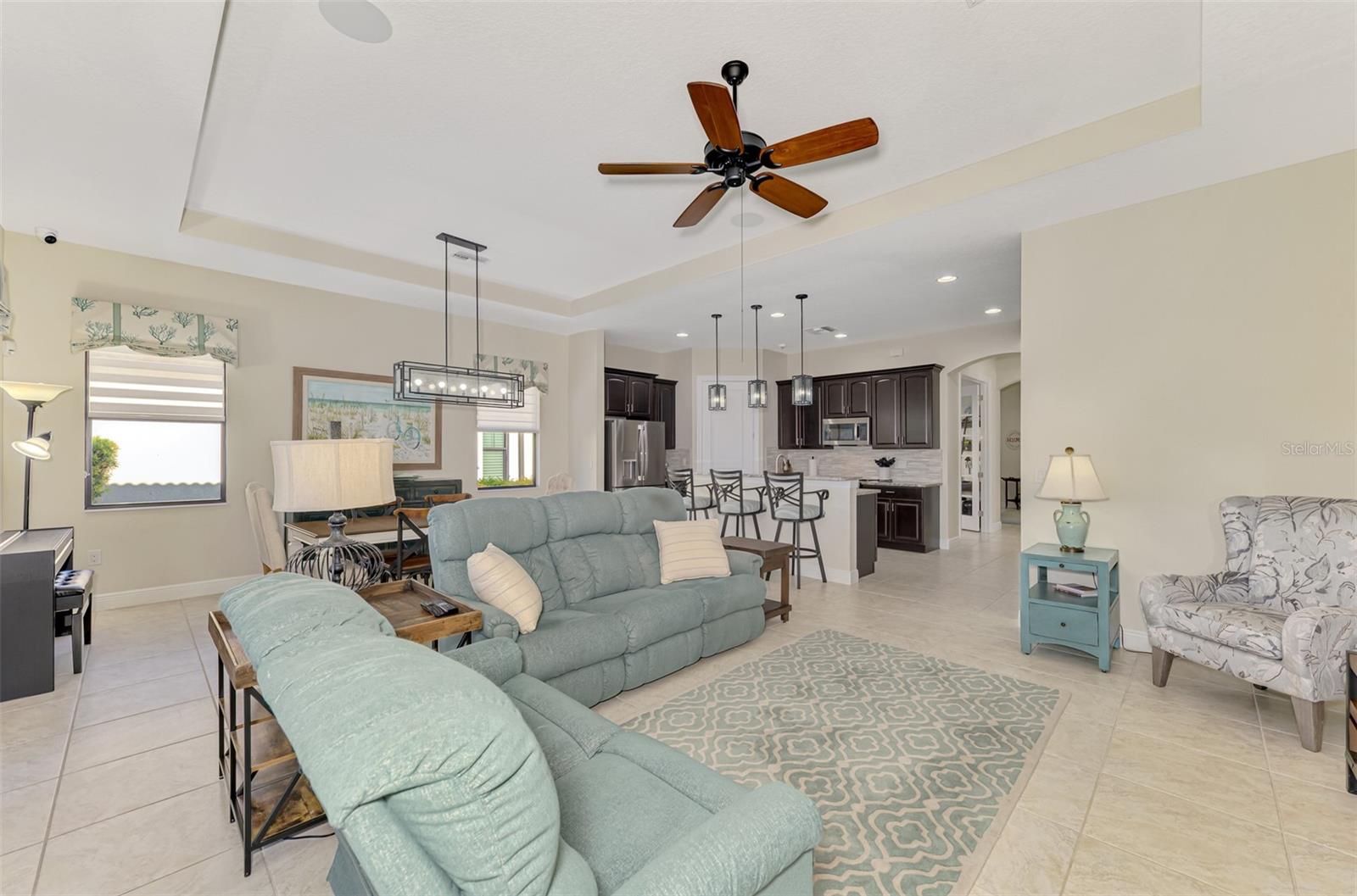 Image 26 of 60 For 10415 Medjool Drive