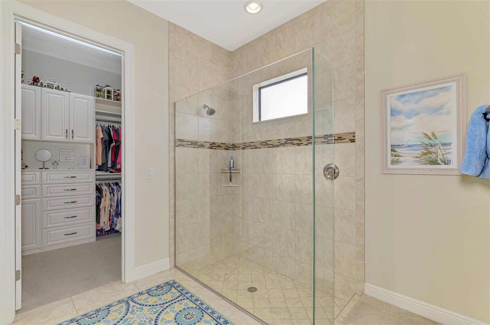 Image 35 of 60 For 10415 Medjool Drive