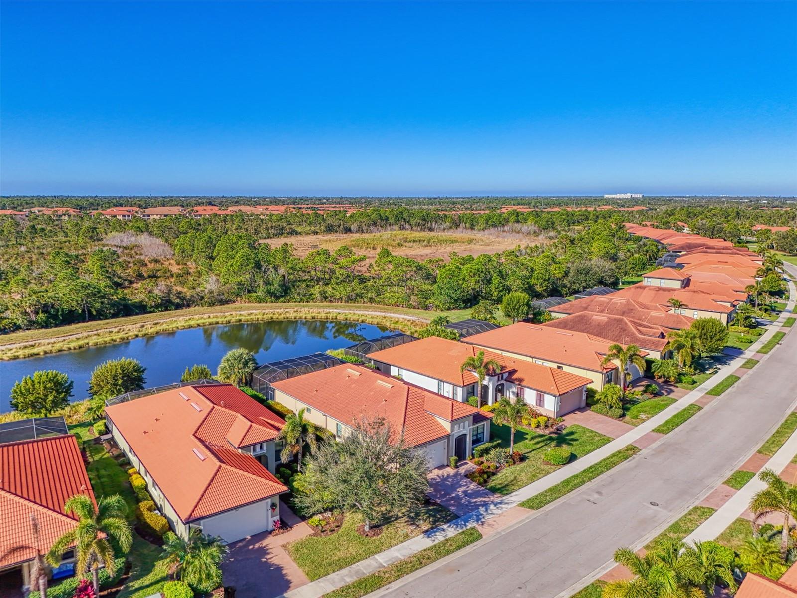 Image 6 of 60 For 10415 Medjool Drive