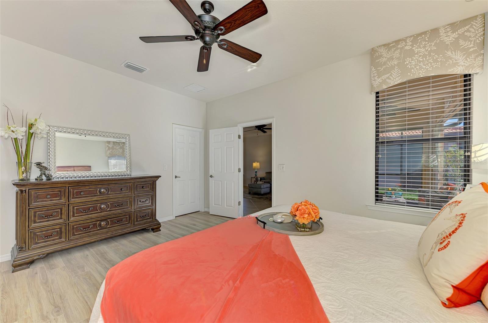 Image 31 of 49 For 20235 Pezzana Drive