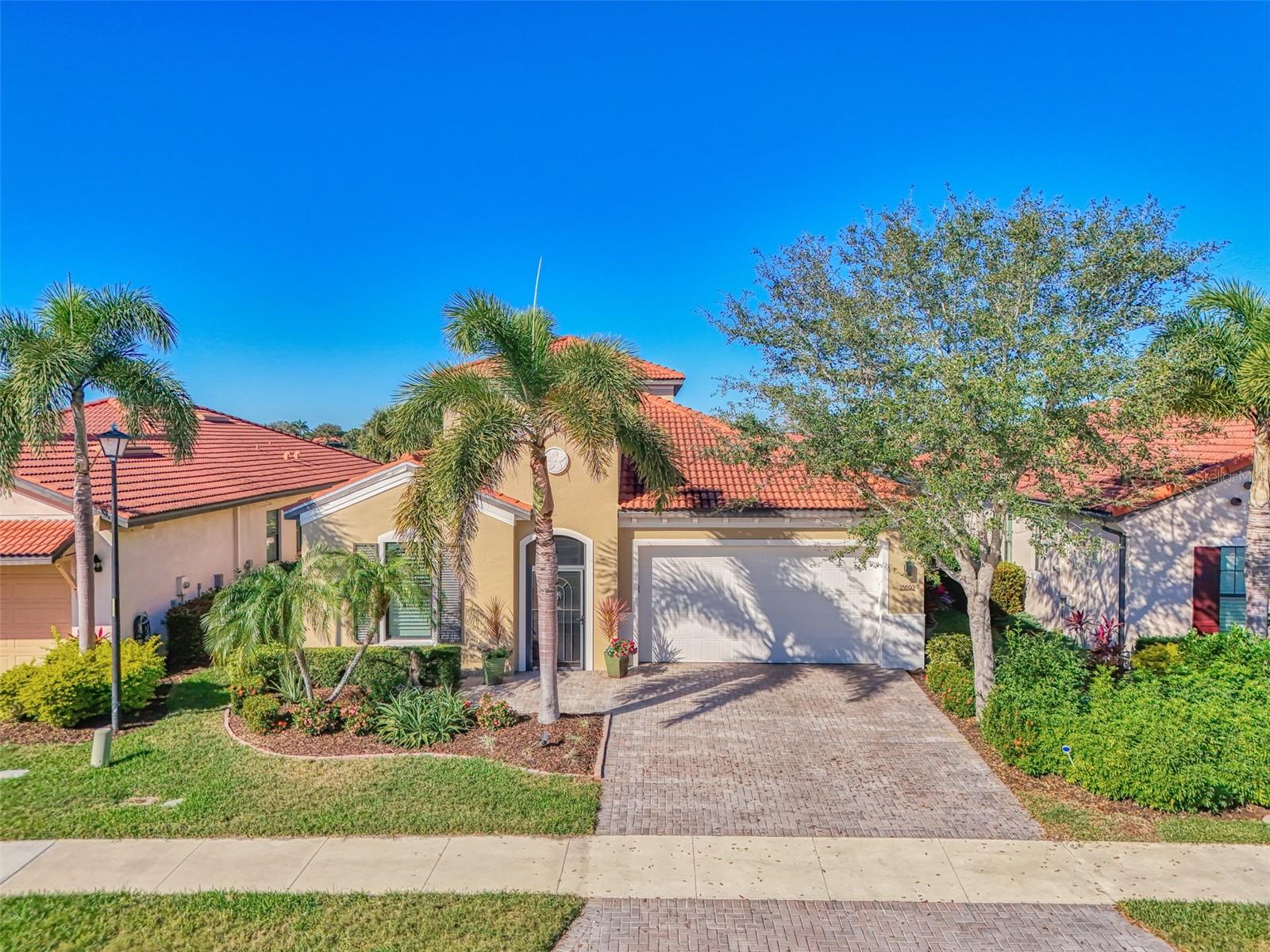 Details for 23692 Waverly Circle, VENICE, FL 34293