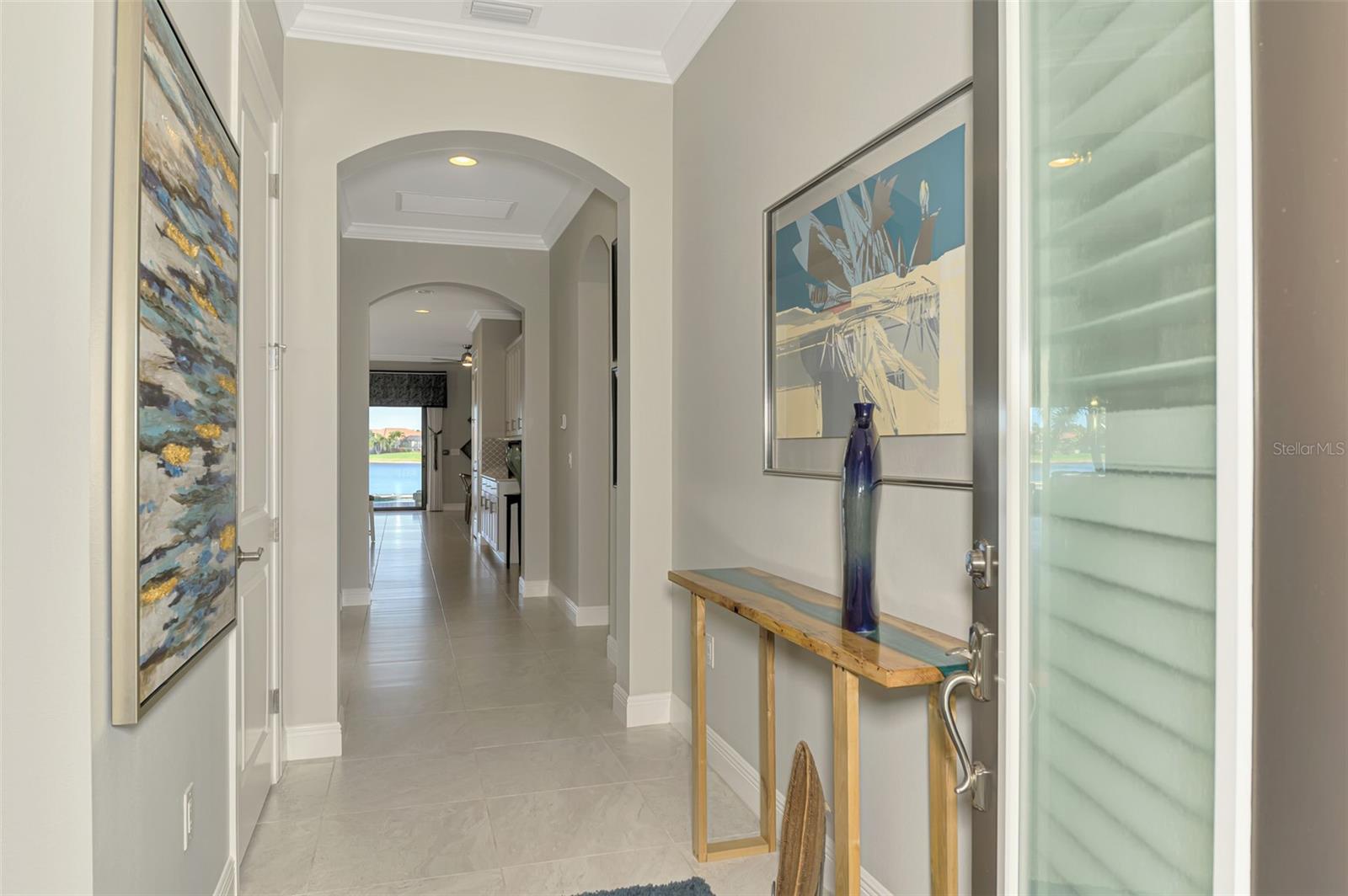 Image 12 of 81 For 23692 Waverly Circle