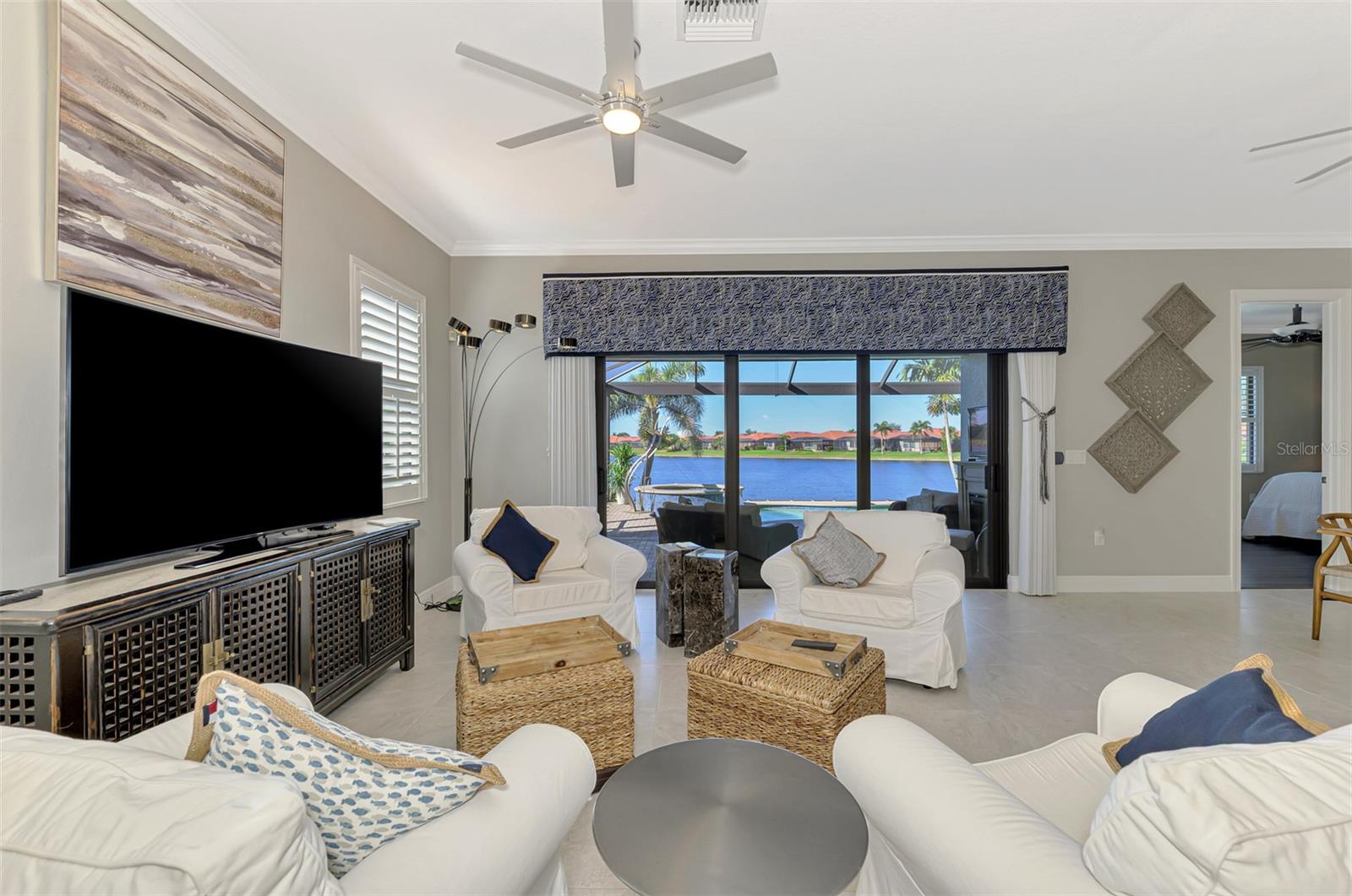 Image 27 of 81 For 23692 Waverly Circle