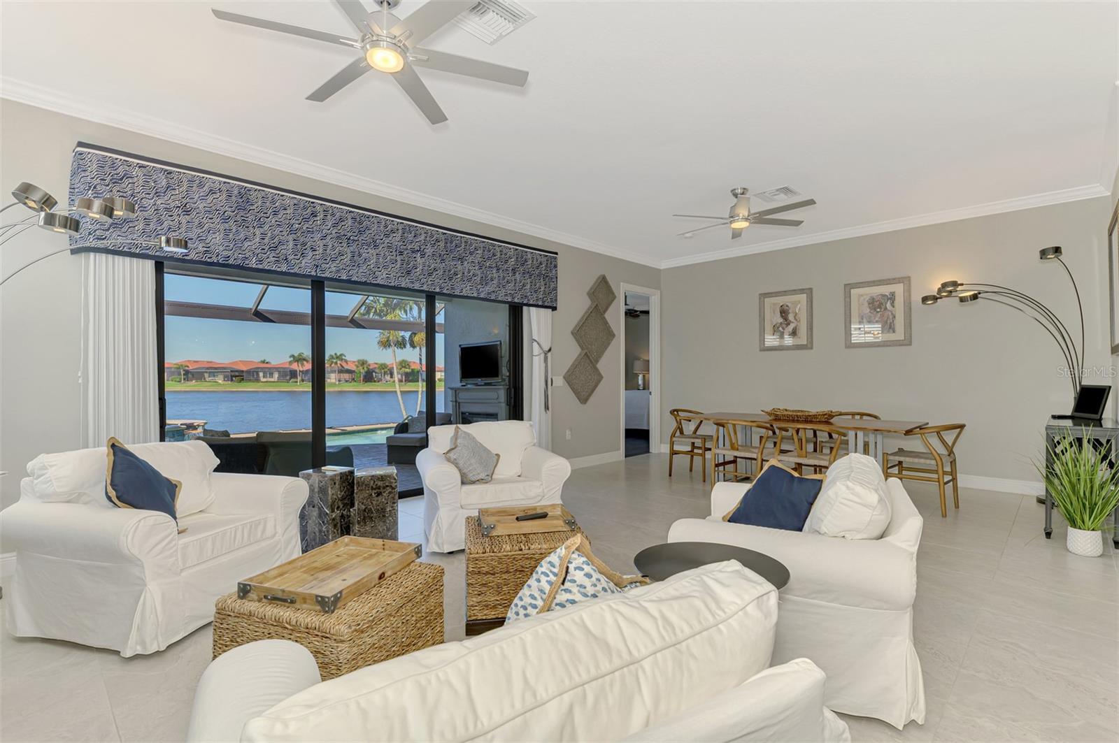 Image 28 of 81 For 23692 Waverly Circle