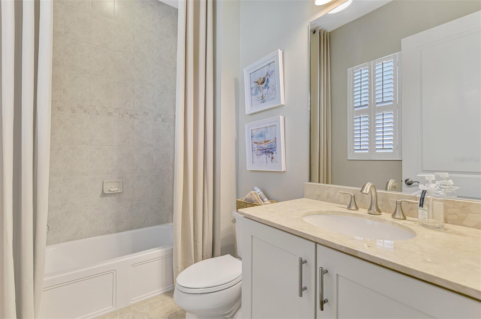 Image 46 of 81 For 23692 Waverly Circle