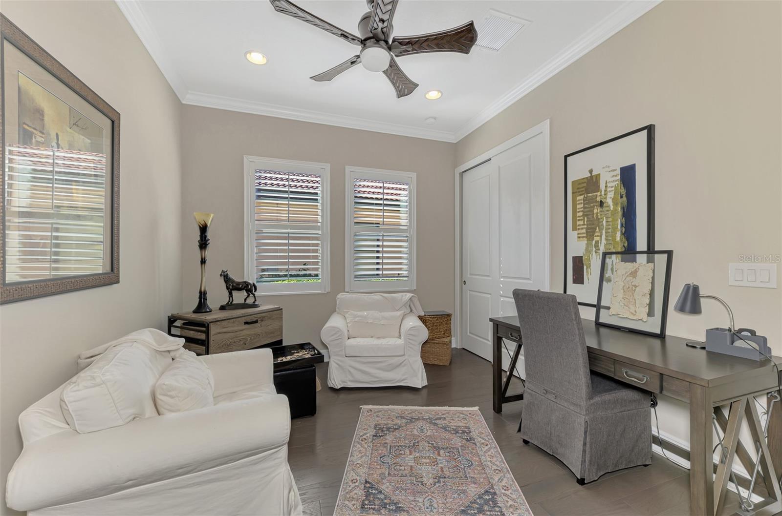 Image 51 of 81 For 23692 Waverly Circle