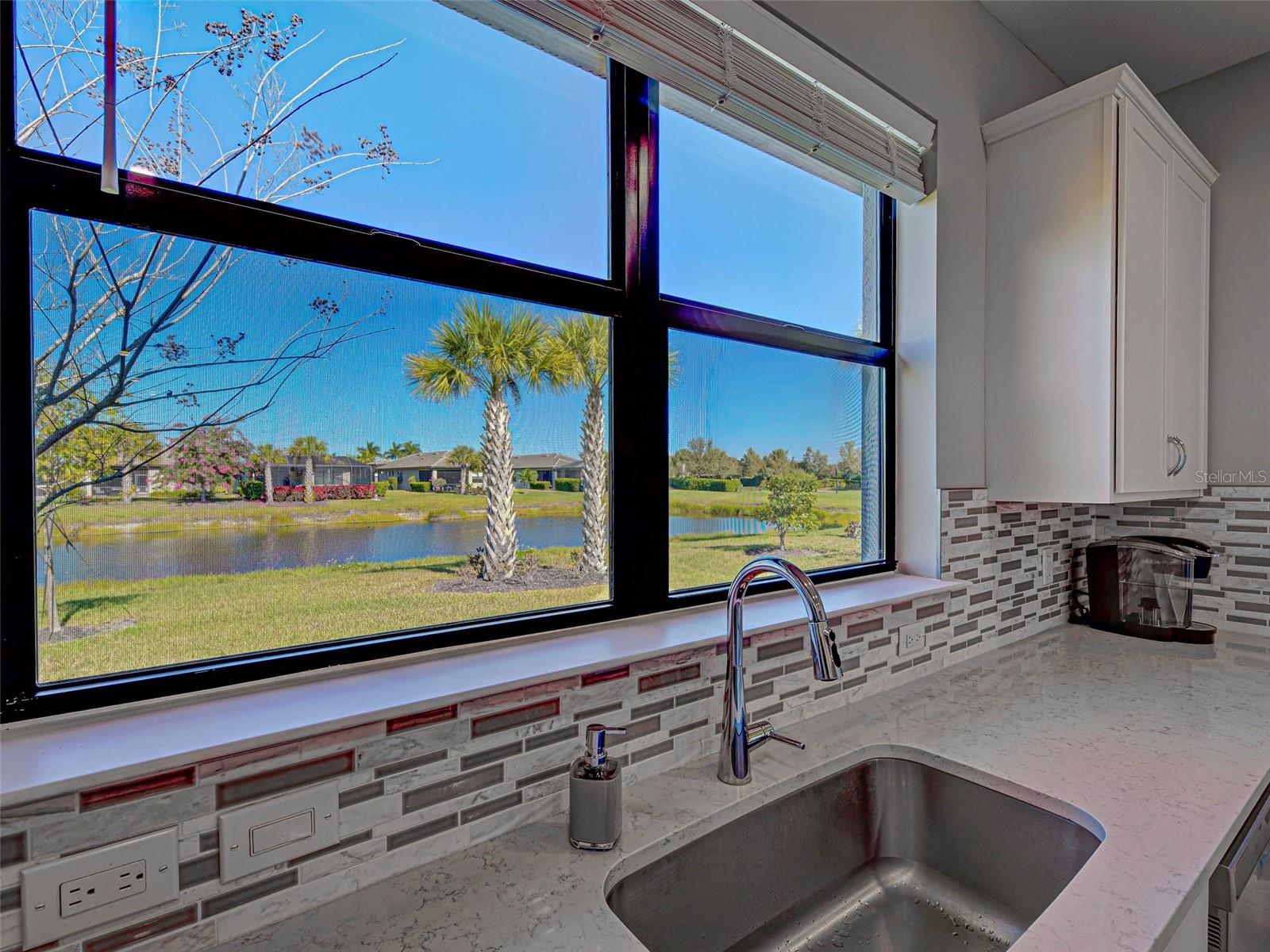 Image 17 of 87 For 13716 Vadini Street