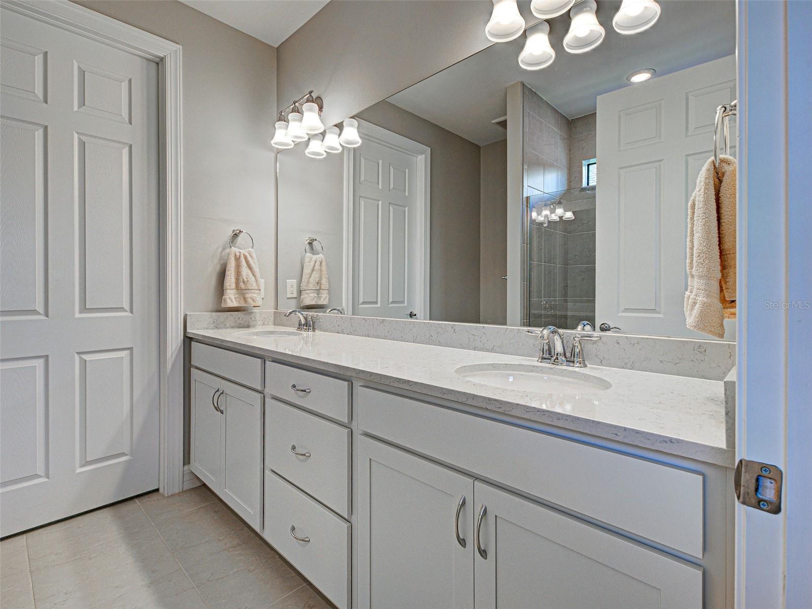 Image 27 of 87 For 13716 Vadini Street