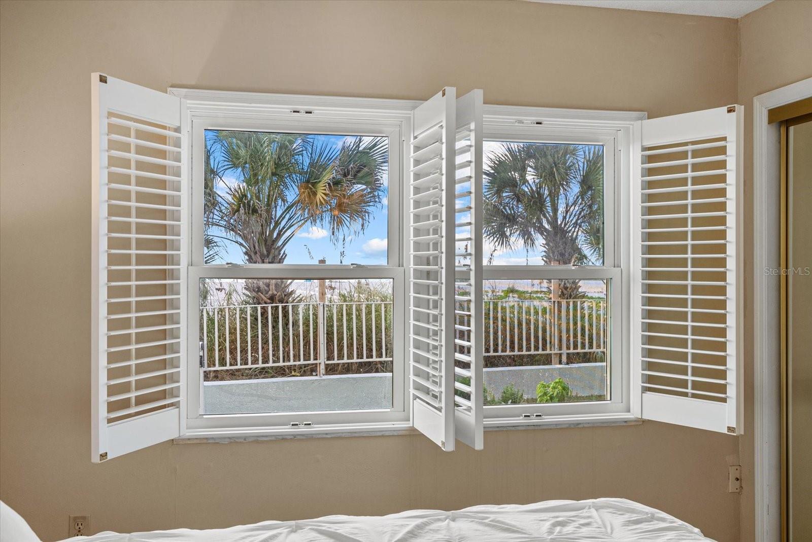 Image 4 of 45 For 950 Tarpon Center Drive 101