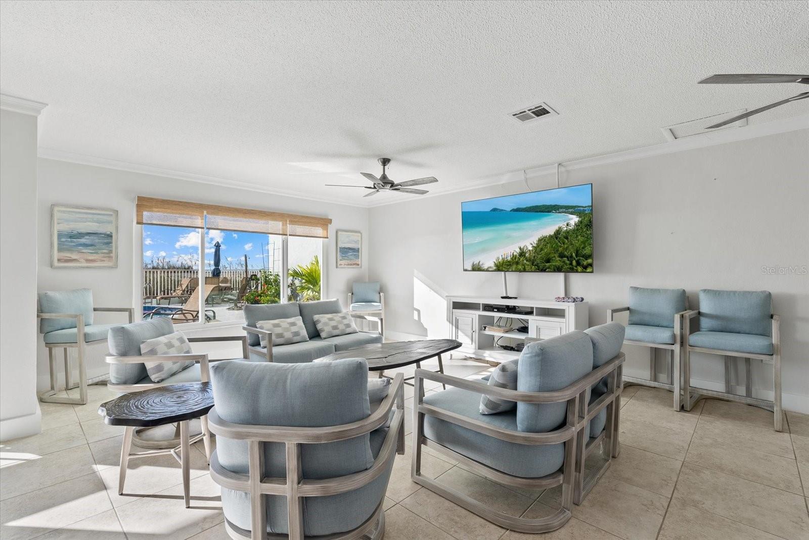 Image 43 of 45 For 950 Tarpon Center Drive 101