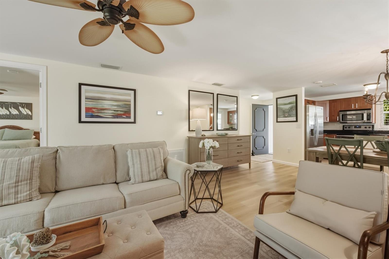 Image 19 of 62 For 588 Circlewood Drive S3-1