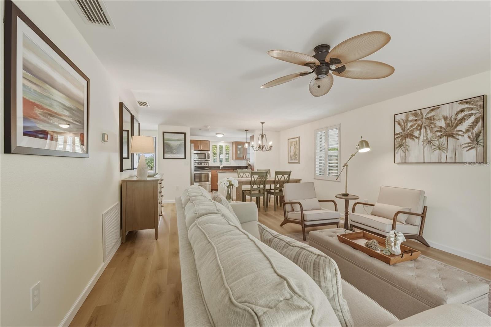 Image 20 of 62 For 588 Circlewood Drive S3-1